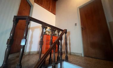 Casa en venta 4 amb cochera y jardin