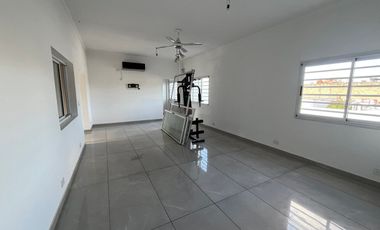 CASA 6 AMBIENTES VENTA SAN JUSTO