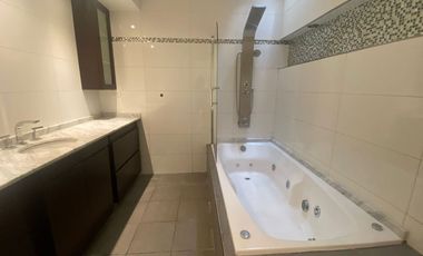 CASA 6 AMBIENTES VENTA SAN JUSTO