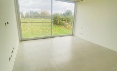 VENTA CASA BARRIO HARAS SANTA MARIA PERMUTA