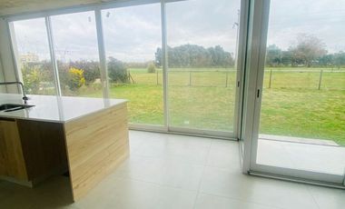 VENTA CASA BARRIO HARAS SANTA MARIA PERMUTA