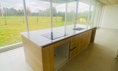 VENTA CASA BARRIO HARAS SANTA MARIA PERMUTA