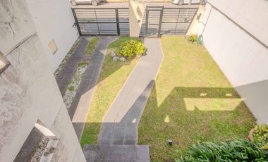 EN VENTA CASA 4 AMB CON PARQUE Y QUINCHO / 430mts