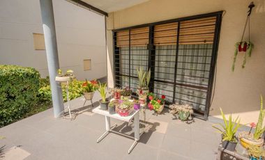 EN VENTA CASA 4 AMB CON PARQUE Y QUINCHO / 430mts