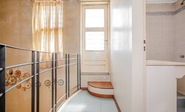 EN VENTA CASA 4 AMB CON PARQUE Y QUINCHO / 430mts