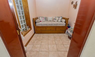 CASA LOTE PROPIO 5 AMBIENTES - JARDIN Y COCHERA