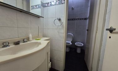 VENTA CASA 420 M2 4 AMB CASEROS GRAN GALPON PARQUE