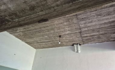 VENTA CASA 420 M2 4 AMB CASEROS GRAN GALPON PARQUE