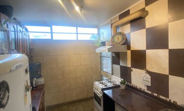 DEPARTAMENTO 4 AMBIENTES-