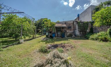 VENTA CASA 3 AMB C/ PILETA APTO CREDITO L HERMOSA