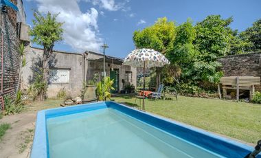 VENTA CASA 3 AMB C/ PILETA APTO CREDITO L HERMOSA