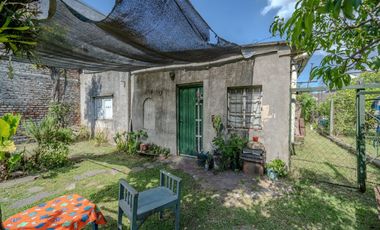 VENTA CASA 3 AMB C/ PILETA APTO CREDITO L HERMOSA