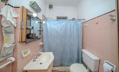 VENTA CASA 3 AMB C/ PILETA APTO CREDITO L HERMOSA