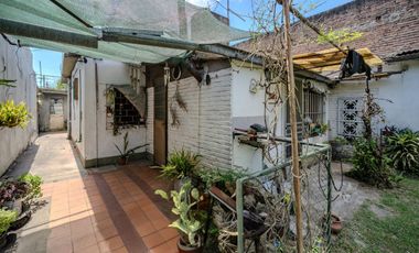 VENTA CASA 3 AMB C/ PILETA APTO CREDITO L HERMOSA