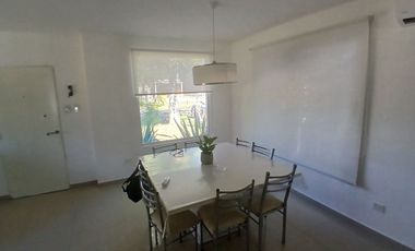 Espléndida casa 4 dormitorios en Domselaar Chico