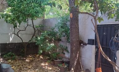 VENTA CASA MULTIFAMILIAR 220M2 COCHE/PARQ CASEROS