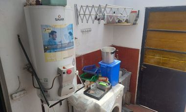 VENTA CASA MULTIFAMILIAR 220M2 COCHE/PARQ CASEROS