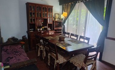 VENTA CASA MULTIFAMILIAR 220M2 COCHE/PARQ CASEROS