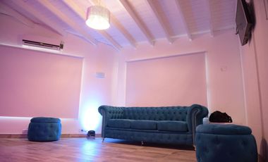 Venta -Casa 6 Amb. C/ Cochera - San Justo.