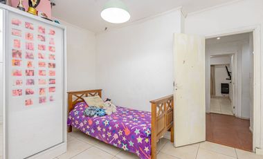 Venta -Casa 6 Amb. C/ Cochera - San Justo.