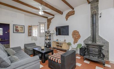 Venta -Casa 6 Amb. C/ Cochera - San Justo.