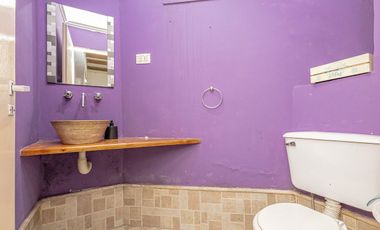 Venta -Casa 6 Amb. C/ Cochera - San Justo.