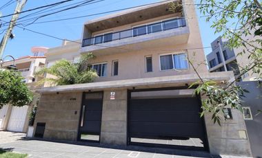 Venta Casa La Lucila vista al río piscina premium