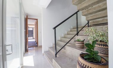 Venta Casa La Lucila vista al río piscina premium