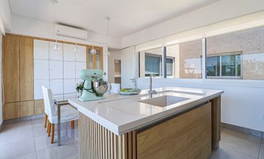 Venta Casa La Lucila vista al río piscina premium