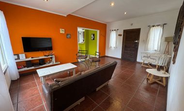 VENTA CASA 3 AMBIENTES QUINCHO PISCINA LAS LOMAS