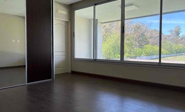 VENTA PH 4 AMB. B° LA CELIA-EZEIZA-QUINCHO-PILETA