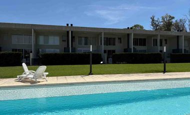 VENTA PH 4 AMB. B° LA CELIA-EZEIZA-QUINCHO-PILETA