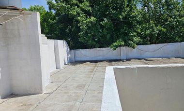VENTA PH AL FRENTE 3 AMBS.TERRAZA. CIUDADELA