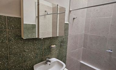 VENTA PH AL FRENTE 3 AMBS.TERRAZA. CIUDADELA