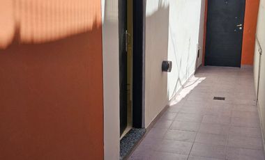 VENTA PH AL FRENTE 3 AMBS.TERRAZA. CIUDADELA