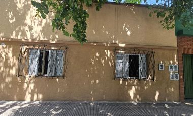 VENTA PH AL FRENTE 3 AMBS.TERRAZA. CIUDADELA