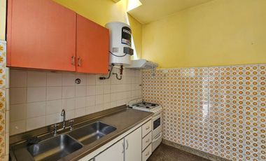 VENTA PH AL FRENTE 3 AMBS.TERRAZA. CIUDADELA