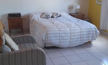 VENTA EXCELENTE PROPIEDAD EN CENTENARIO