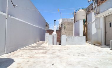 VENTA CASA LOTE PROPIO-ESQUINA-DOBLE GARAGE-MUNRO