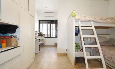 VENTA CASA LOTE PROPIO-ESQUINA-DOBLE GARAGE-MUNRO