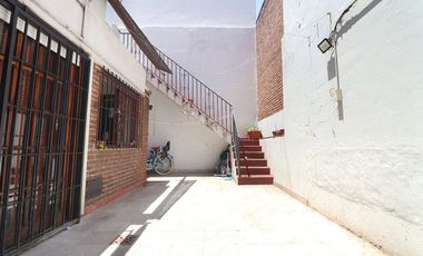 VENTA CASA LOTE PROPIO-ESQUINA-DOBLE GARAGE-MUNRO