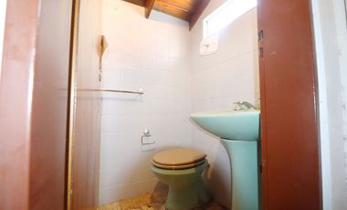 VENTA CASA LOTE PROPIO-ESQUINA-DOBLE GARAGE-MUNRO