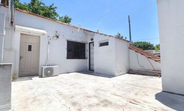 VENTA CASA LOTE PROPIO-ESQUINA-DOBLE GARAGE-MUNRO