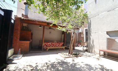 VENTA CASA LOTE PROPIO-ESQUINA-DOBLE GARAGE-MUNRO