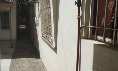 VENTA CASA 3 AMB + LOCAL/TALLER PERMUTA +EFEC