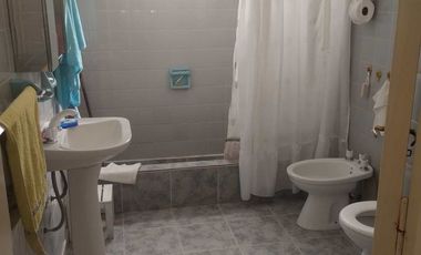 VENTA CASA 3 AMB + LOCAL/TALLER PERMUTA +EFEC