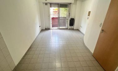 VENTA CASA 3 AMB + LOCAL/TALLER PERMUTA +EFEC