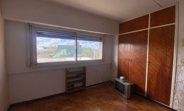 VENTA DEPARTAMENTO A REMODELAR CIUDADELA