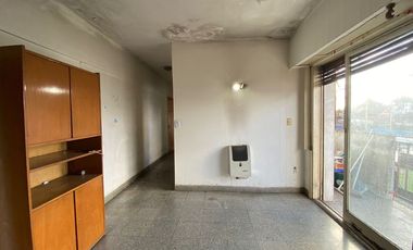VENTA DEPARTAMENTO A REMODELAR CIUDADELA