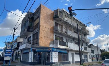 VENTA DEPARTAMENTO A REMODELAR CIUDADELA